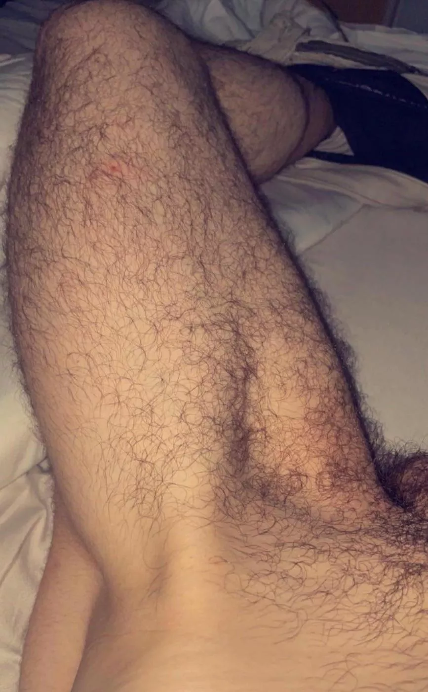 26 m , straight from Spain looking for bros to have some fun, add me: pablolotan posted by pablolo164