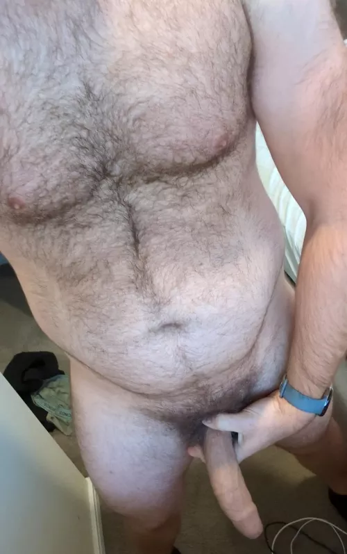 27 m good looking hung Aussie guy looking for young hotties to chat with. Show face pls. Sc daaman112 by Puzzleheaded_Luck888