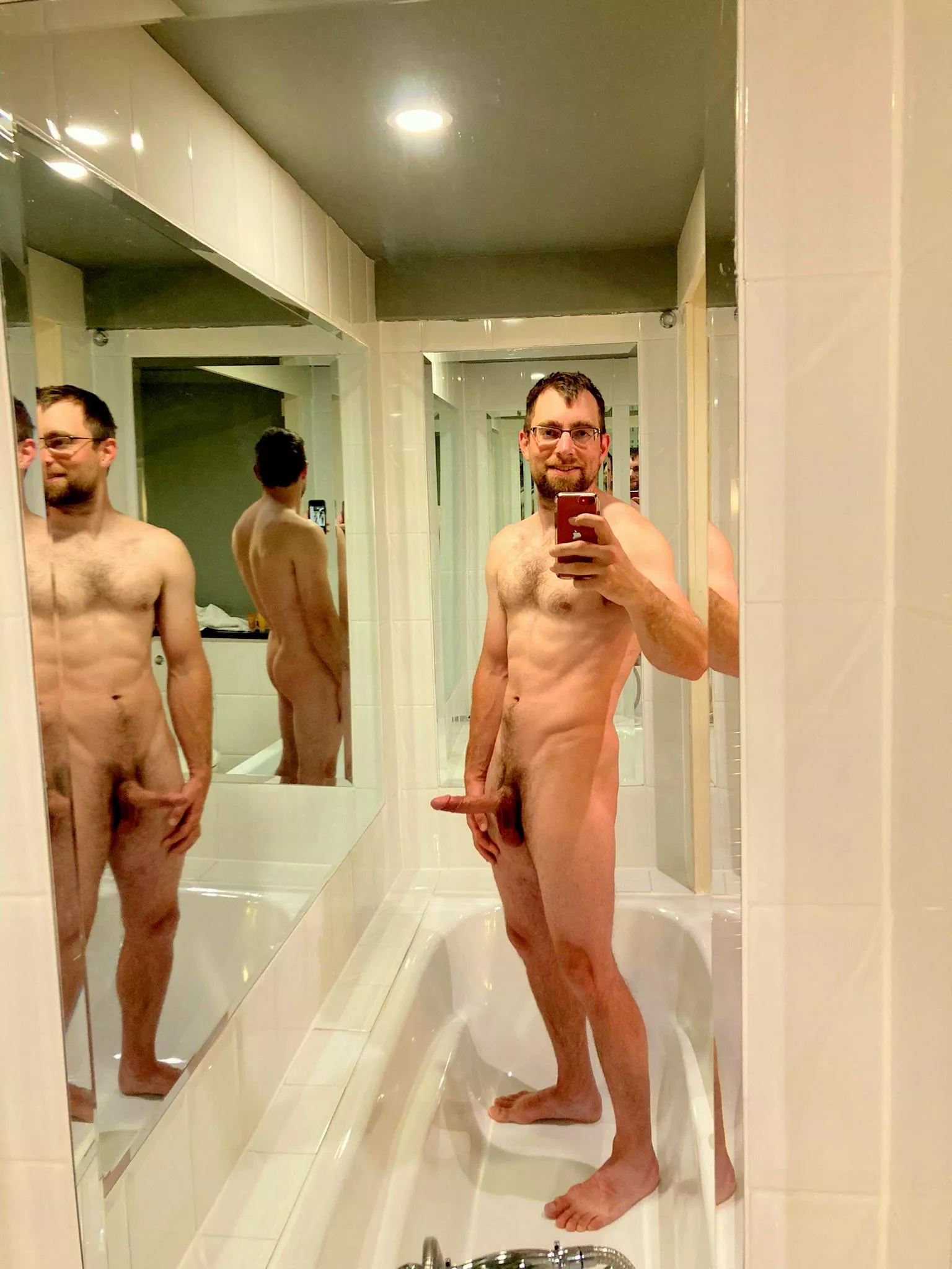 Do you like the 3 way mirror ? [33] posted by Diligent-Ad7146