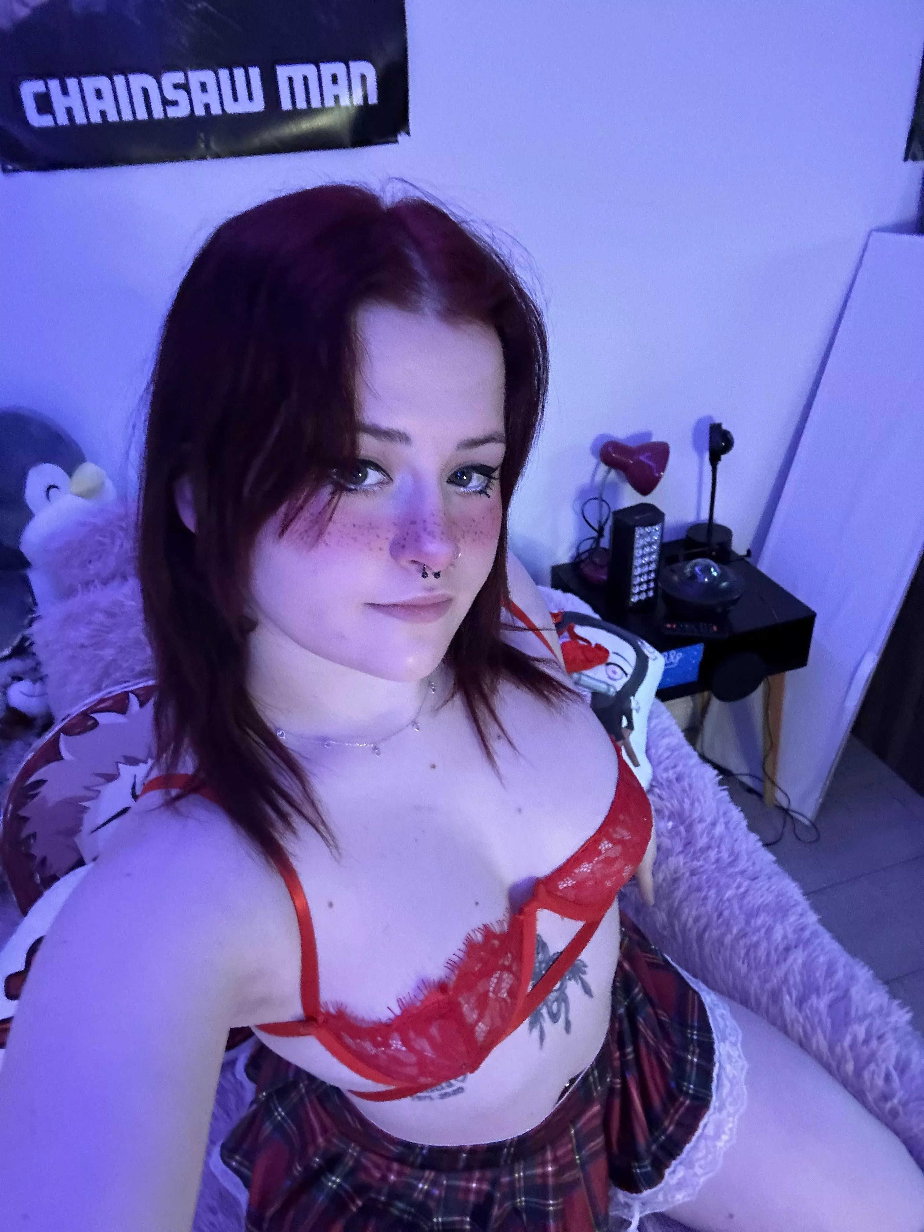 Felt a lil bit cute today with my outfit! posted by Velvet_EmmaX