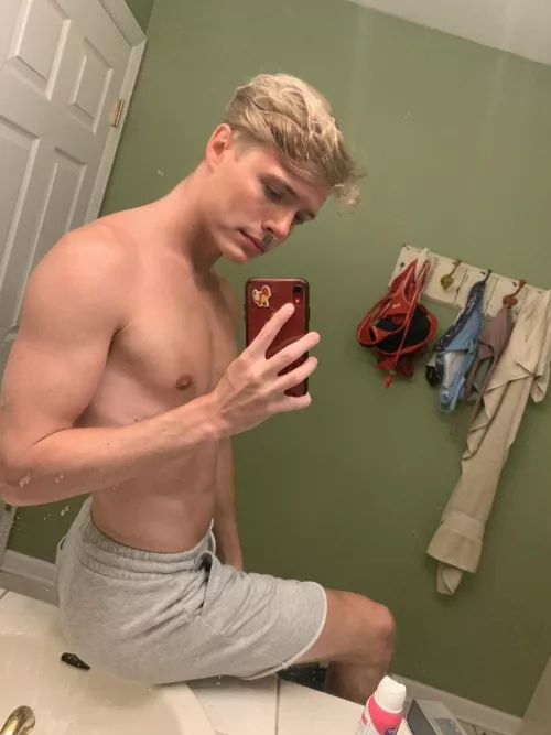 felt wholesome but it’s just a phase I’m sure  by SmoothTight23