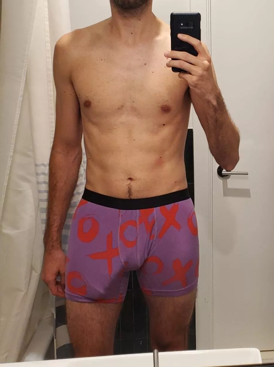 Giving you XOXO today posted by RoyalEmergency1234