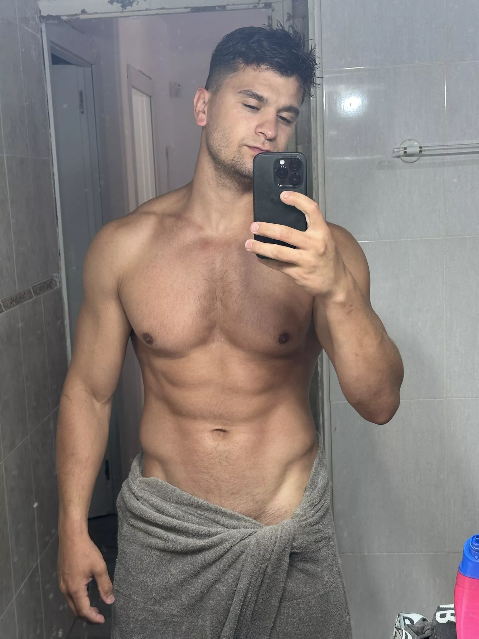 How does my V look? posted by realisiwak