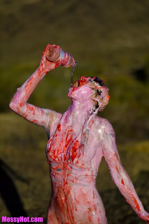 I photographed jade making a mess in the desert  by MessyHot