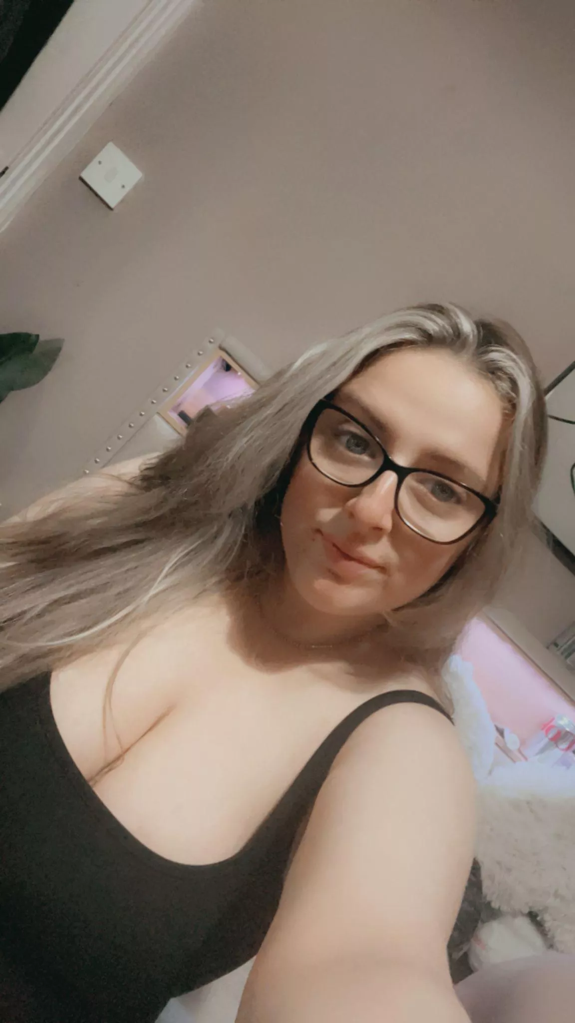 messy bedtime selfie posted by adorableXwhore