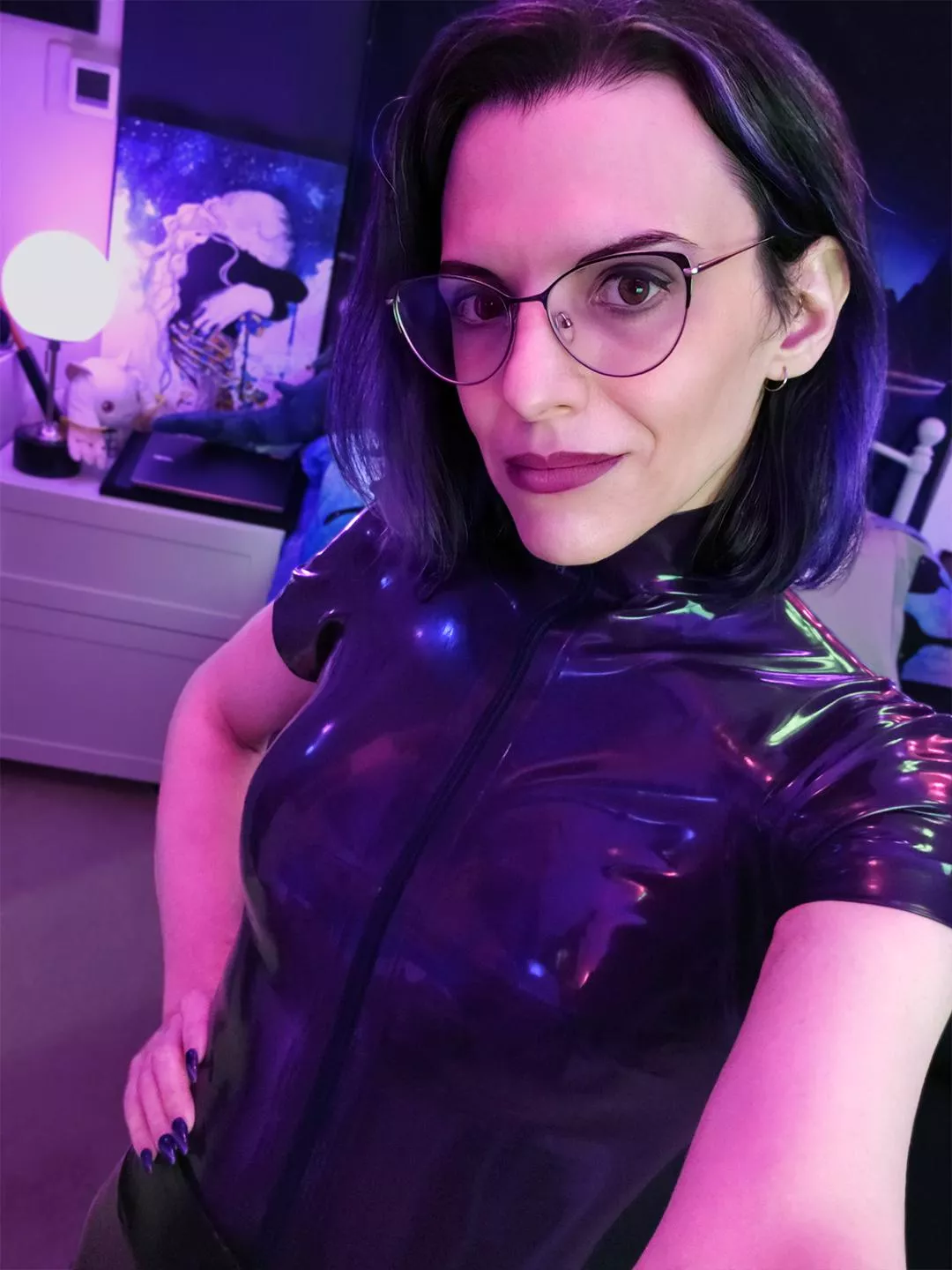 Old outfit new pic posted by EvelynNyte