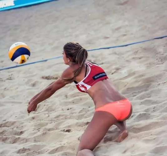 Taylor Pischke by MarcellusCastleberry