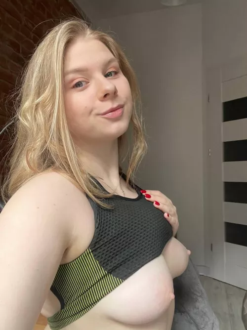 The best angle  by Hot-Jaguar-2476