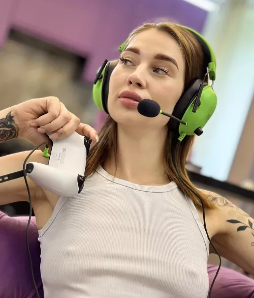 What's your favorite game? by apple_only_