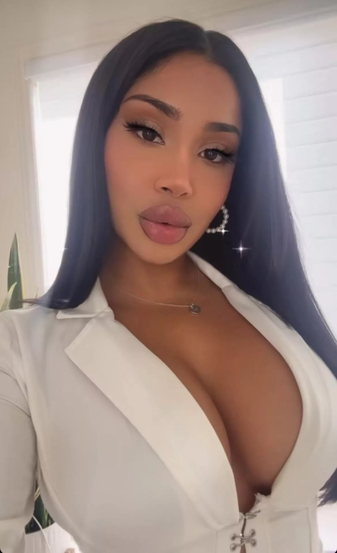 YGWBT baddie  posted by Loose_Tumbleweed7385