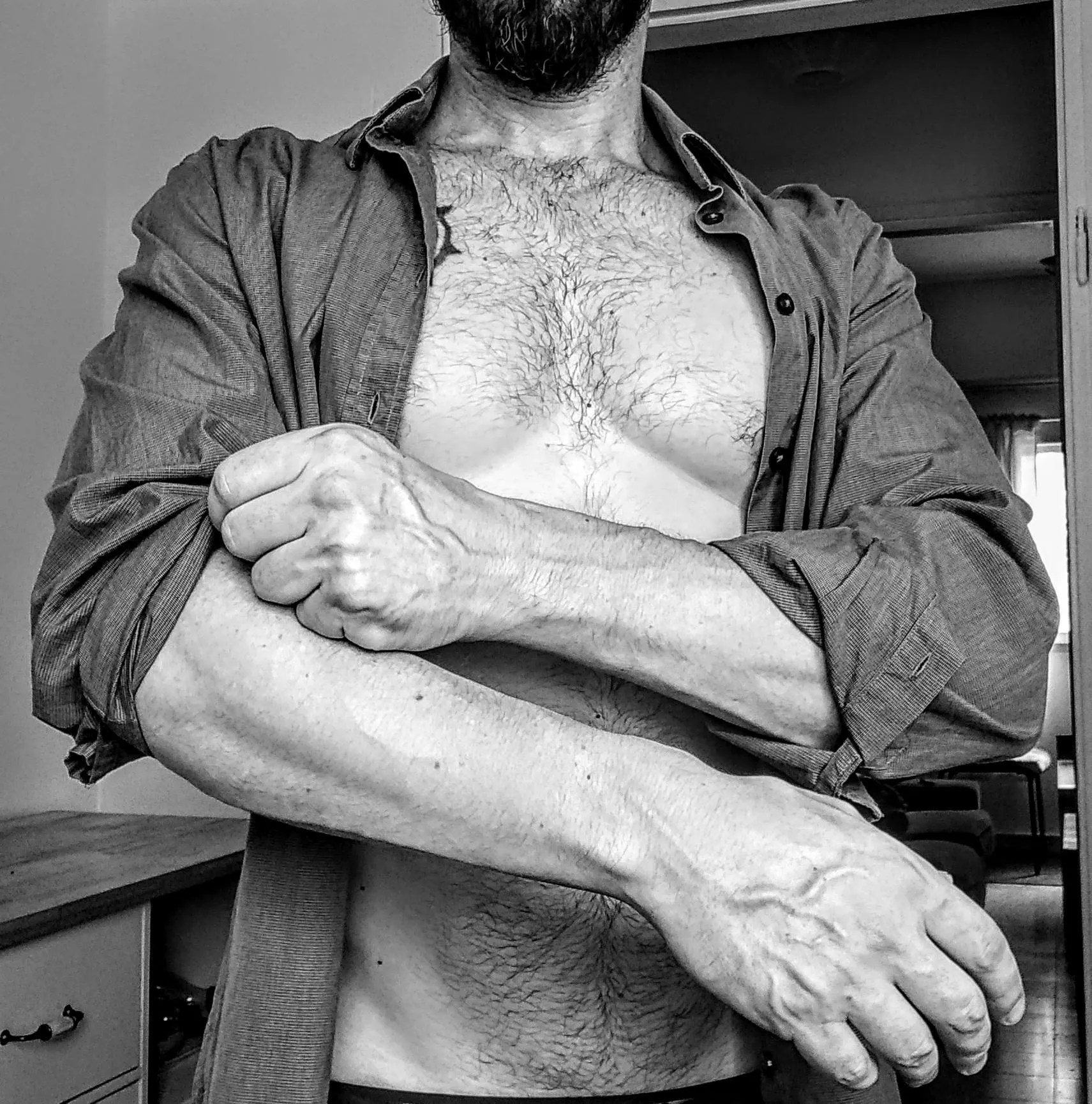 (42) let's grab this week by the throat 💪☀️ posted by AMPE82