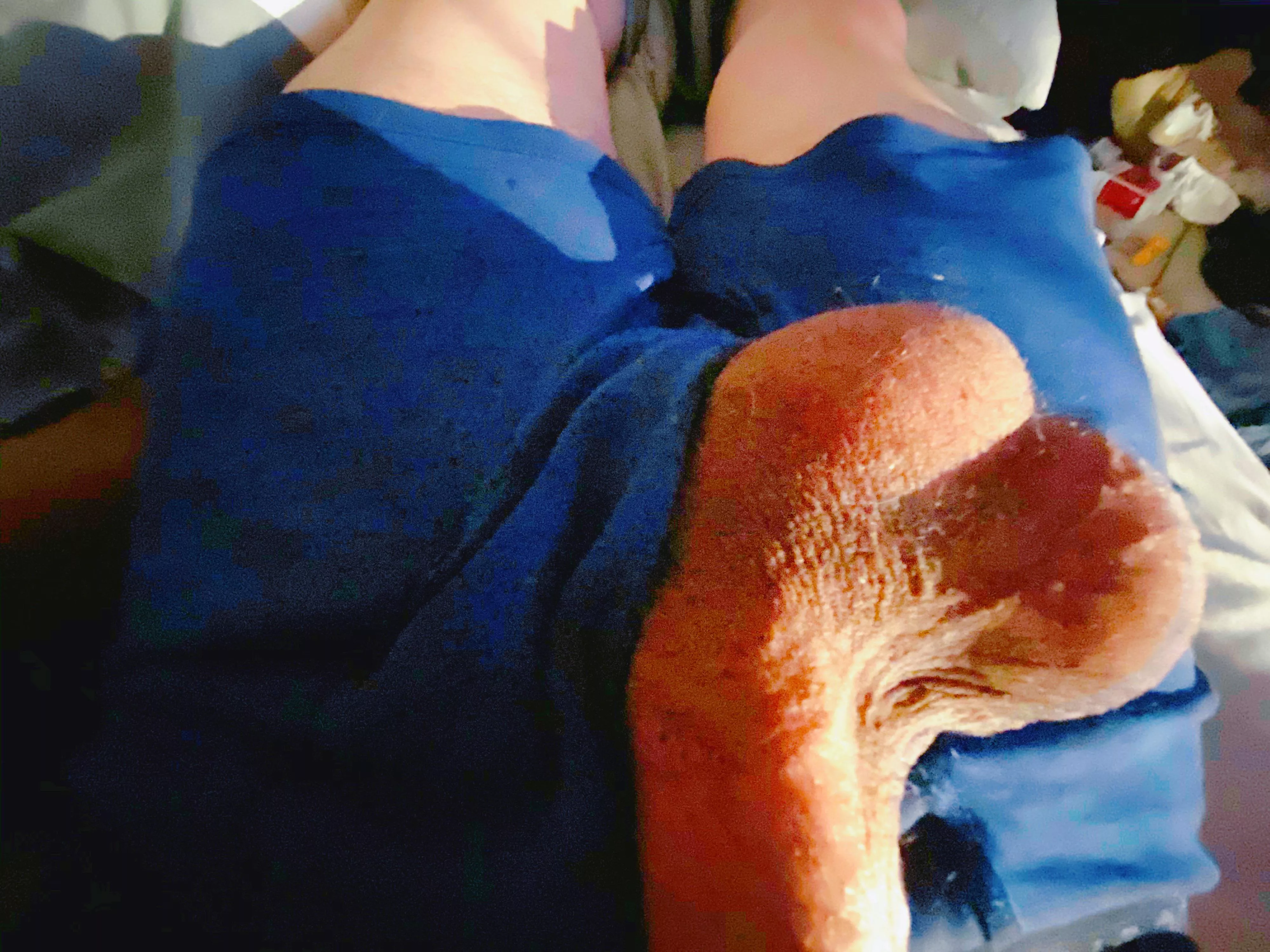 Almost the size of my thigh 🤪 posted by YUM0097