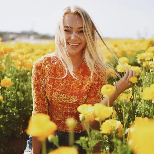 Cassie Brown by TermiteKiller954