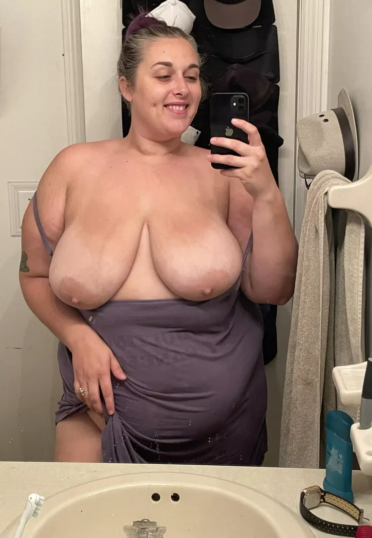 Have a sexy Saturday  posted by titzntequila