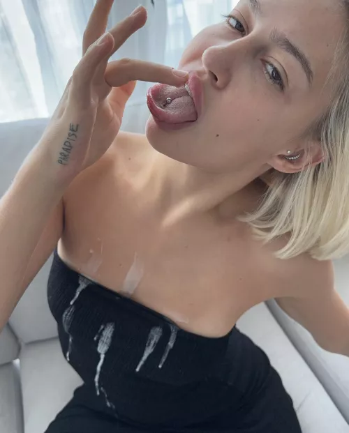 Hi, i’d like to order some attention by Tiedbonasa