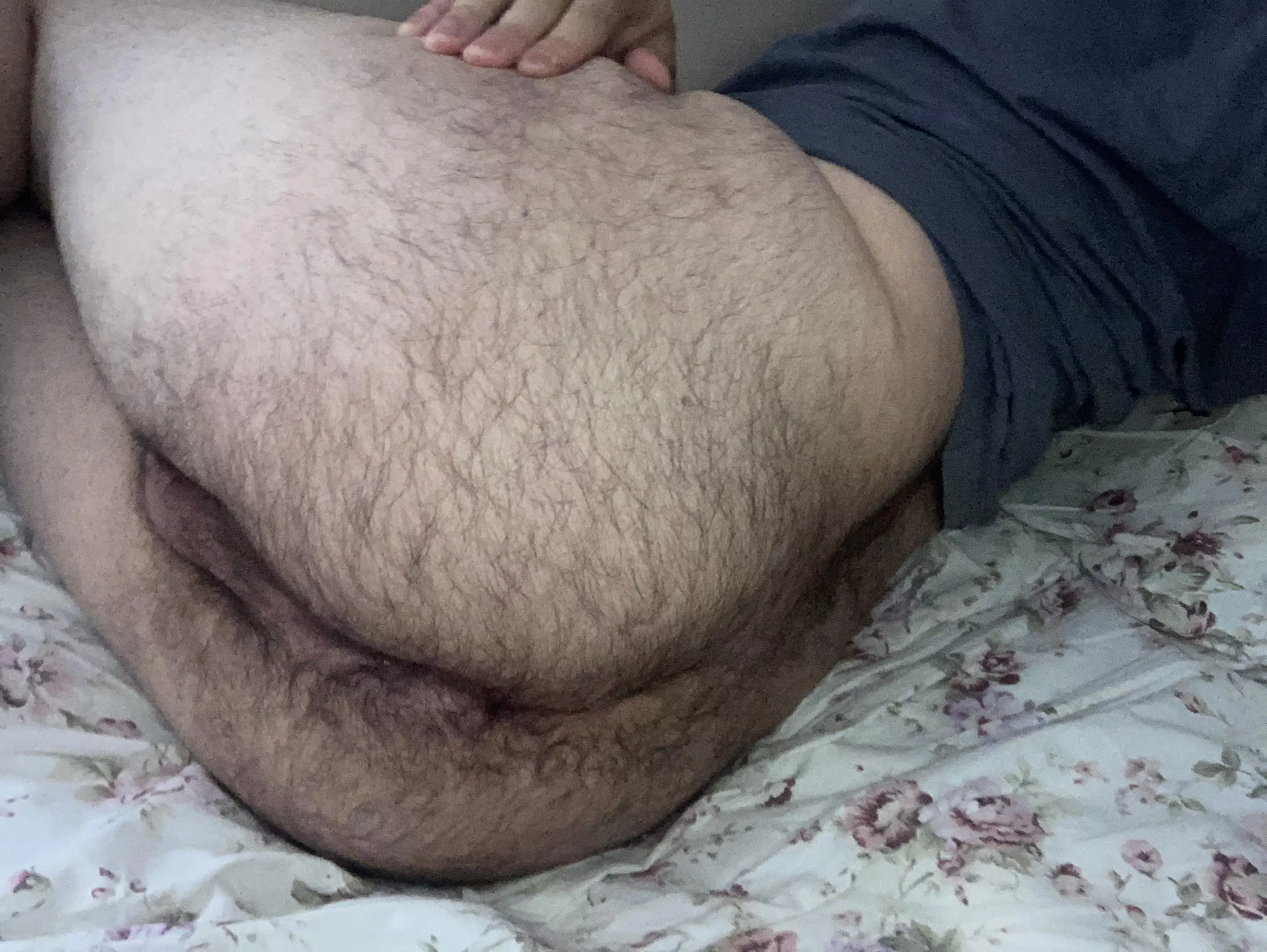 i need to be used by a big dicked man so badly posted by helpingbroos