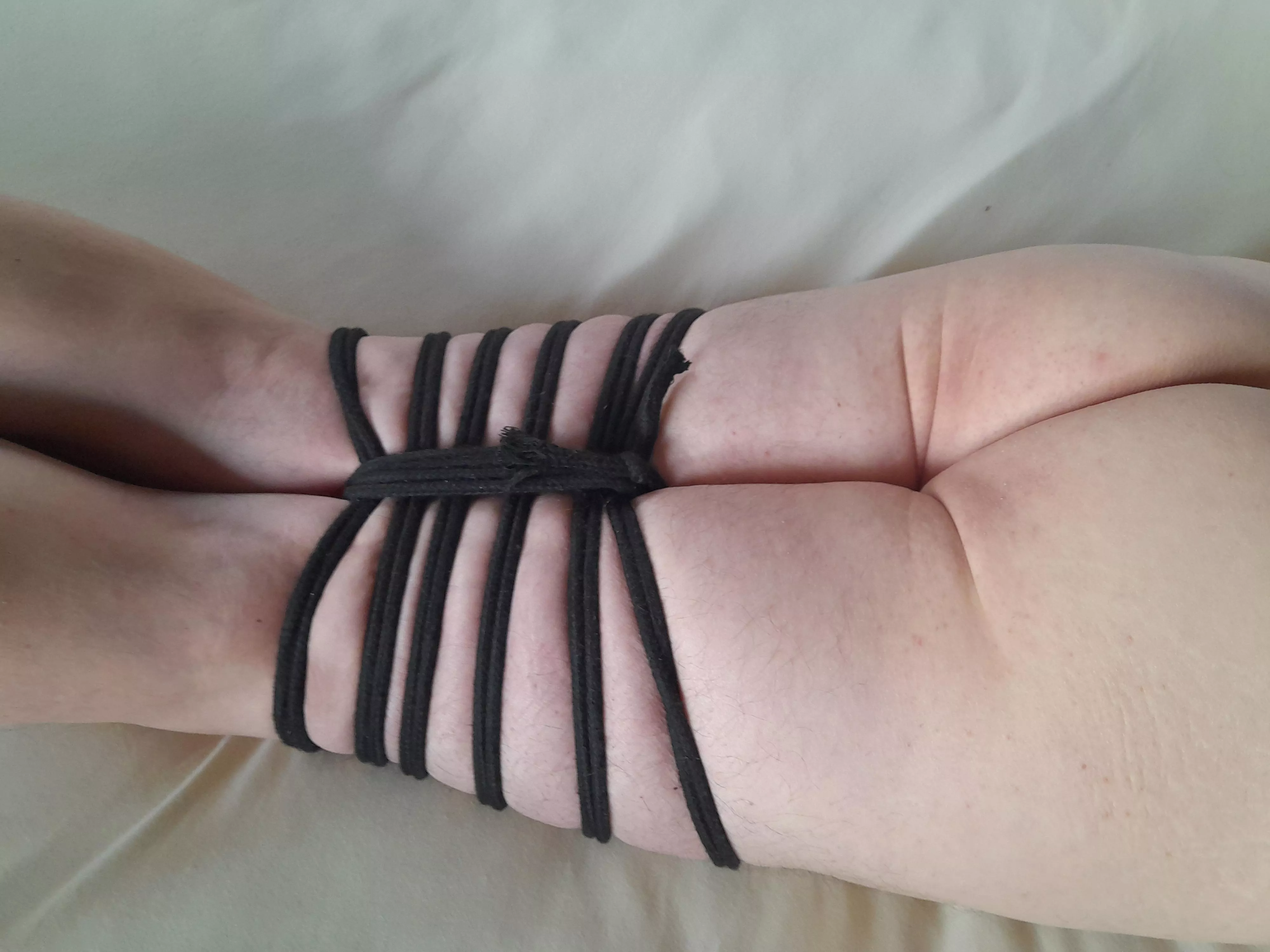 Legs tied together posted by Knutctw