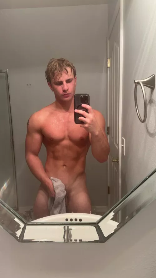 Long time lurker here, first time here!! any Opinions on me?
 by precious_george2