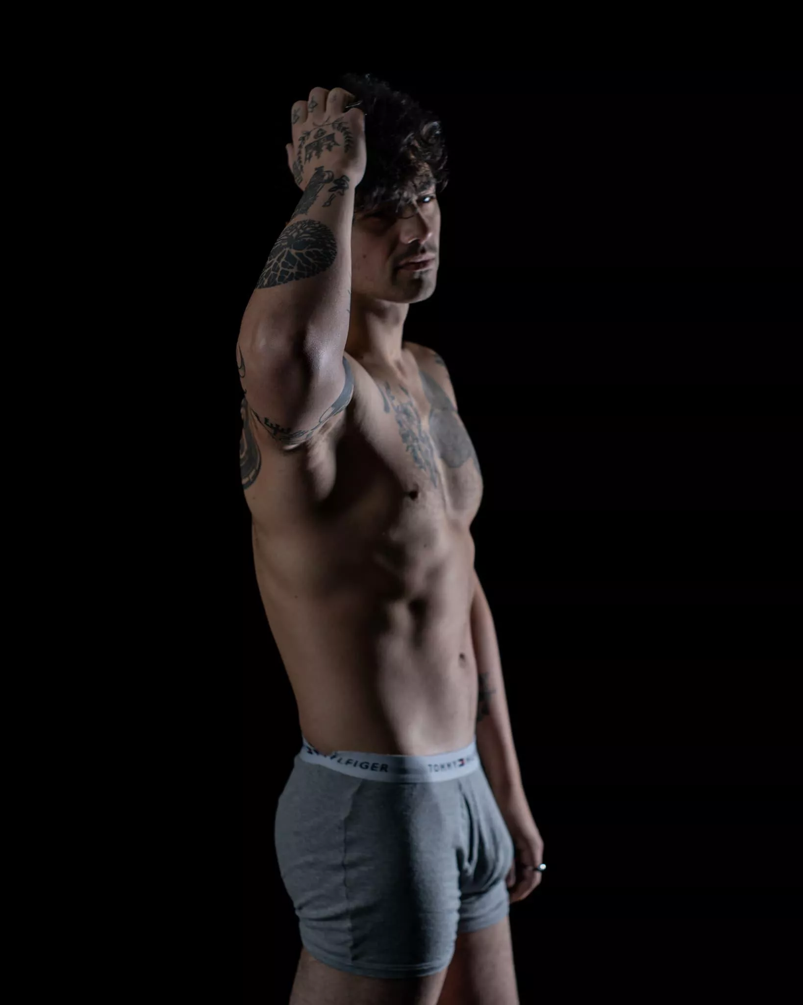 Love a good pair of Tommys posted by Damon_Haze