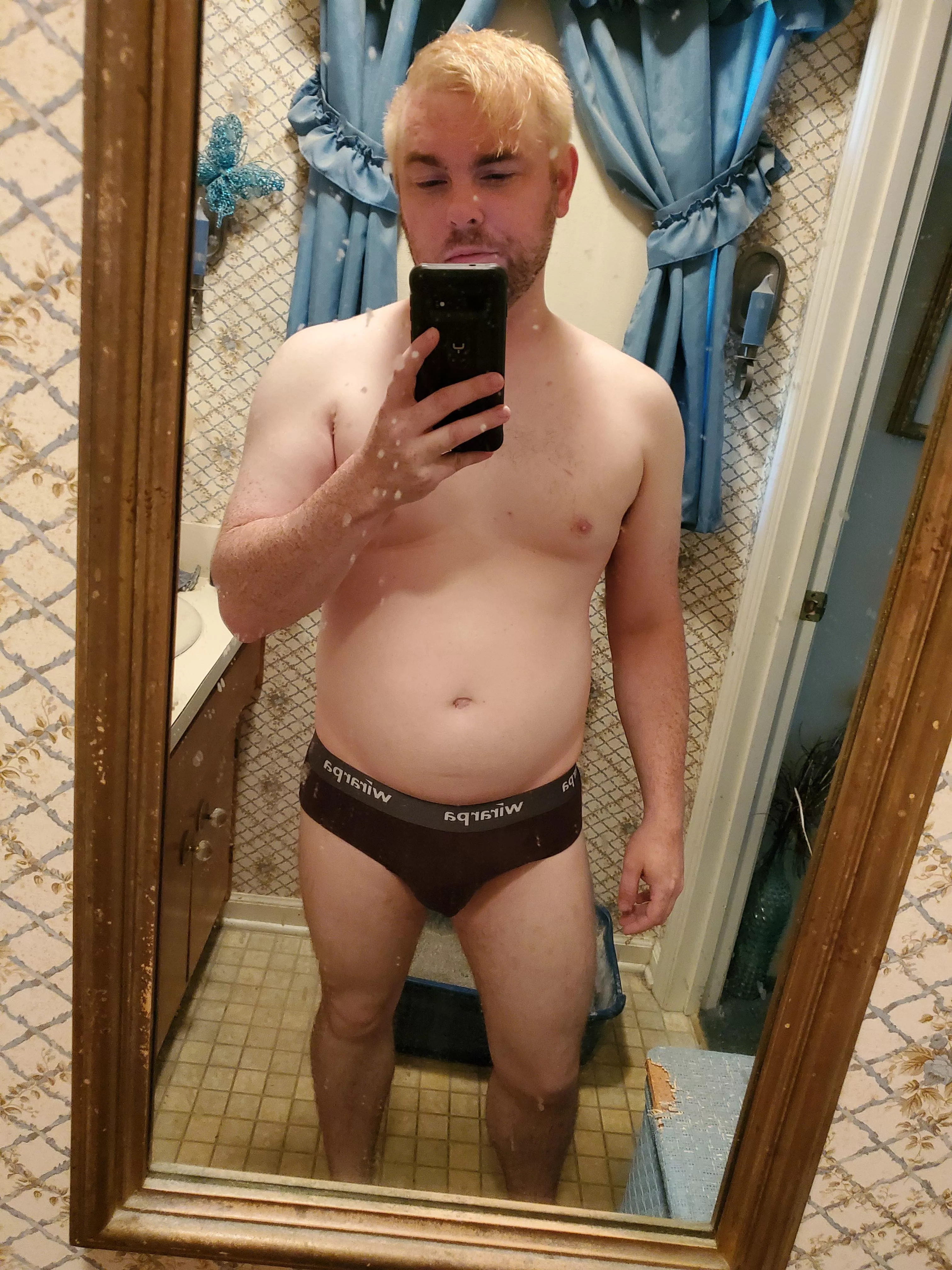 Post shower pic posted by thepalepanther