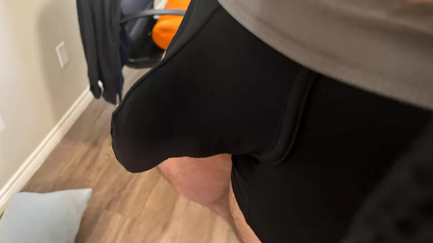 Puertorrican bulge (33) by KCwiththebulge