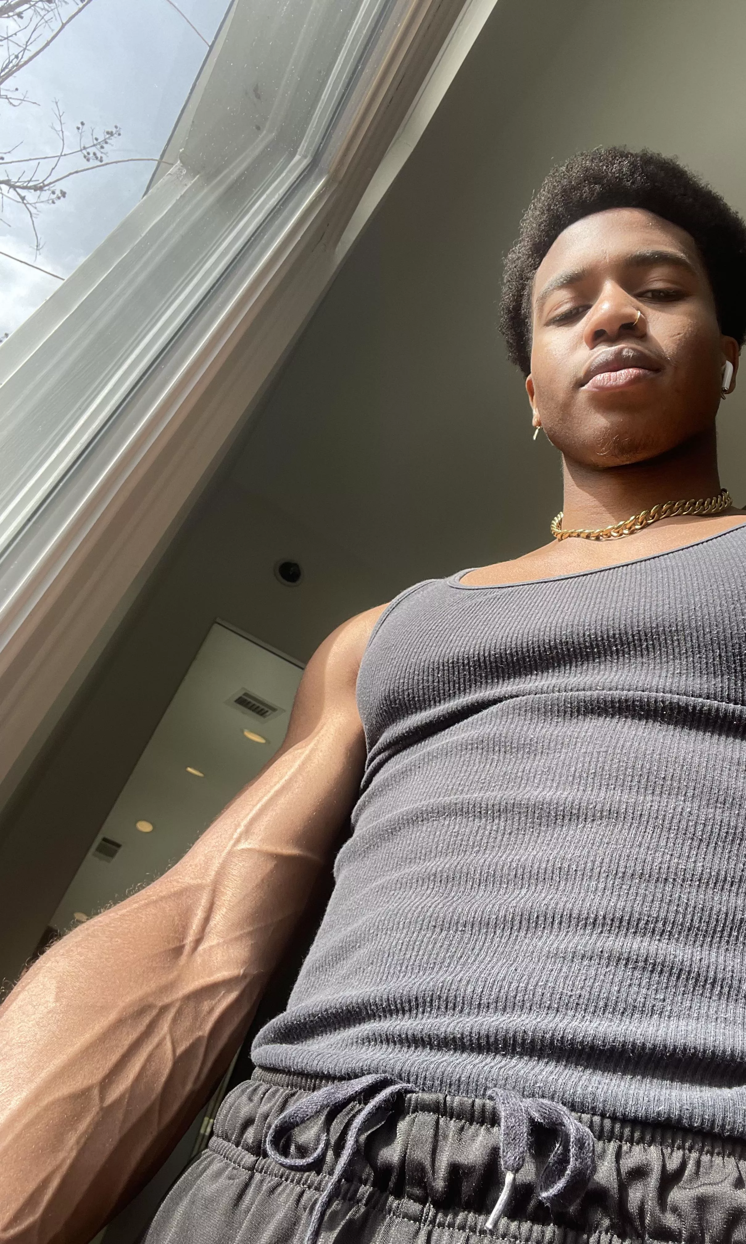 Veiny 🤙🏽 posted by Sen_xe_