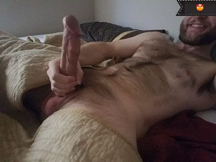 Would you wanna wake up next to this? 😈 posted by DanGleebles01