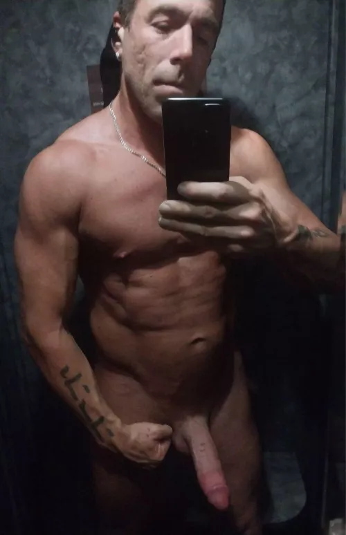 [45], 6', 178.8 lbs. Bulking and blasting. Up 3 lbs this week, 11.6 lbs last month.  by Romantic_Darkness