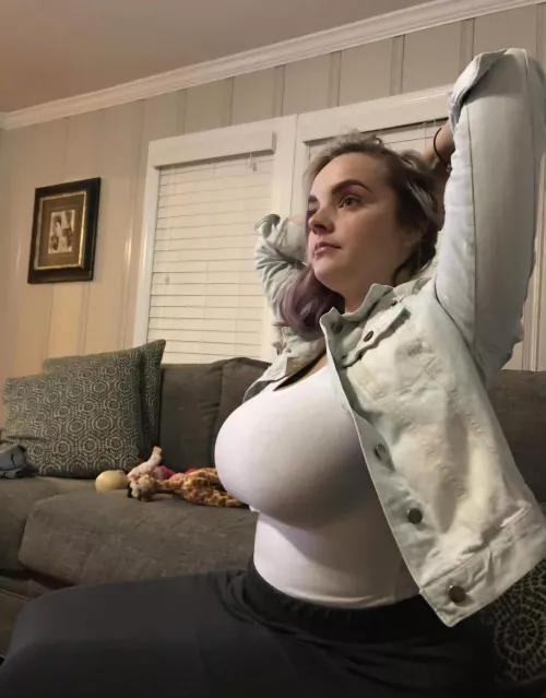 Any volunteers to help handle the load? by Layana_sa