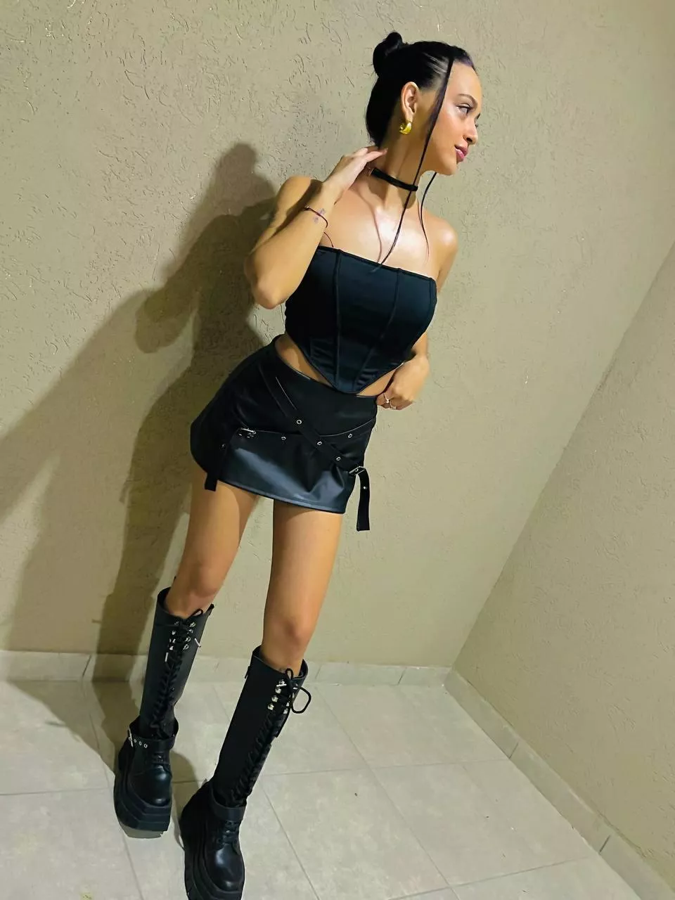 Boots on or off posted by lucygreyonly