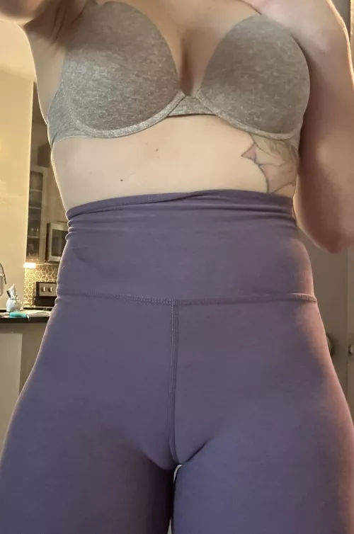 breakfast is ready.. I hope you like tacos by cumwcourt