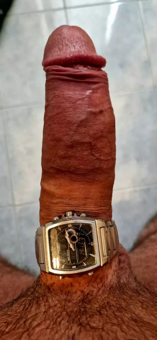 Do you want to know what time it is? 😉 by Chris-195