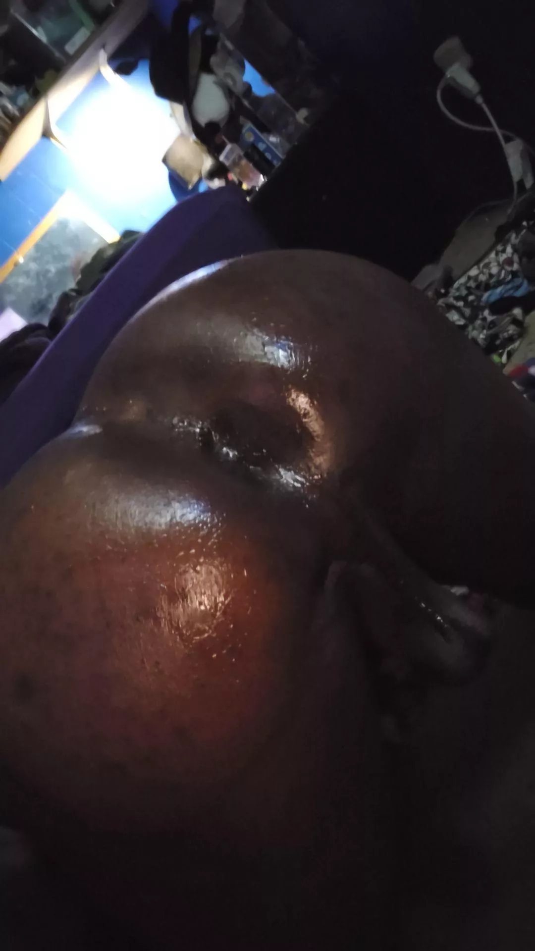 Even your gf wants a piece 😜 posted by Darkesttemptation