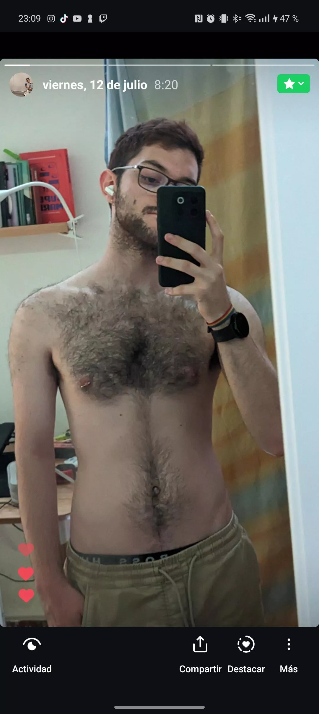 Good night boys posted by victoor1889