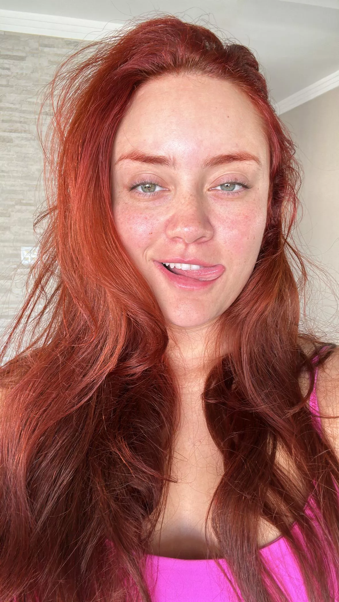 [IRTR] I think it’s sexy to not wear makeup  posted by Puzzled_MJ