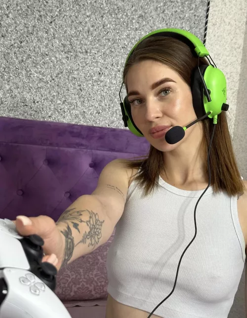 Let's play together by apple_only_