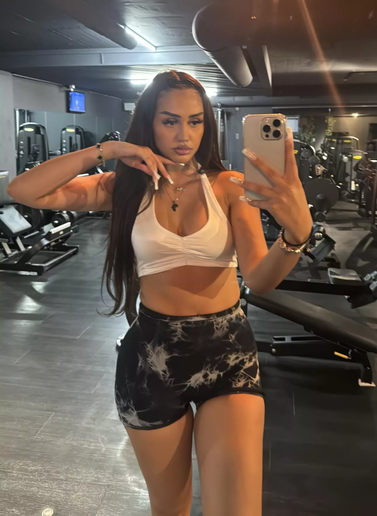 monday glutes day posted by Consistentgirlcute