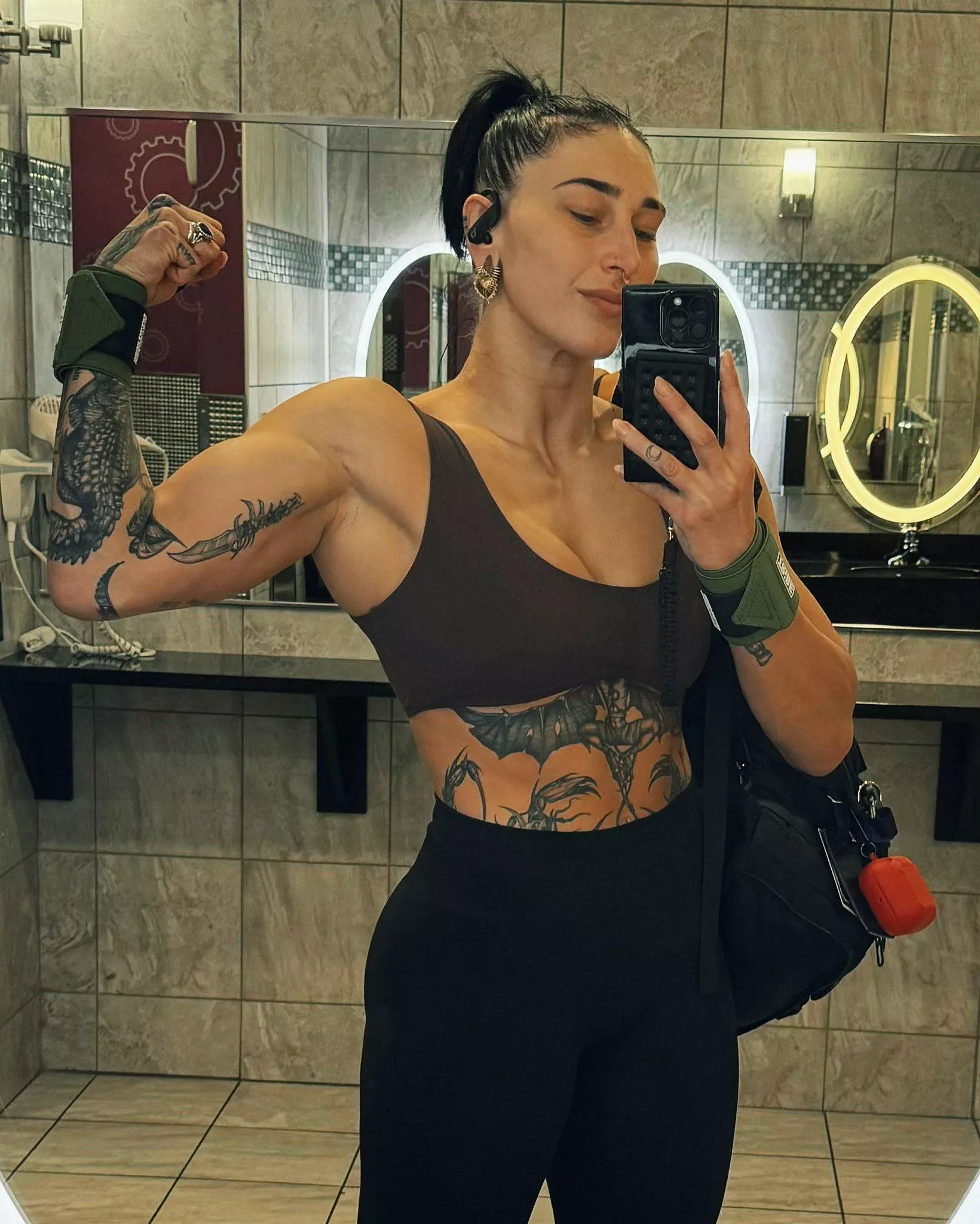 Rhea Ripley posted by dishonourableprince