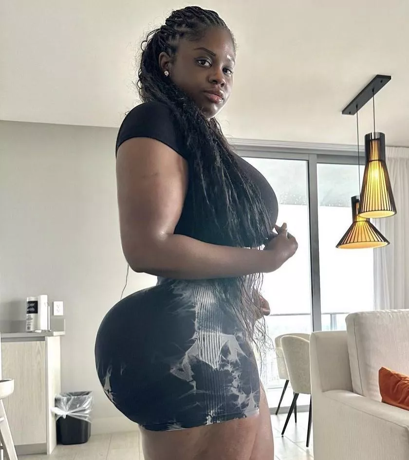 take a picture before cleaning here, do you want to join me? posted by Nubian__goddess_