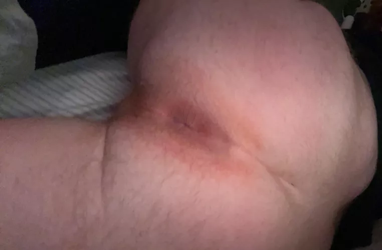 Will you please pound my hole it’s begging🤤 by Remarkable_Sea_462