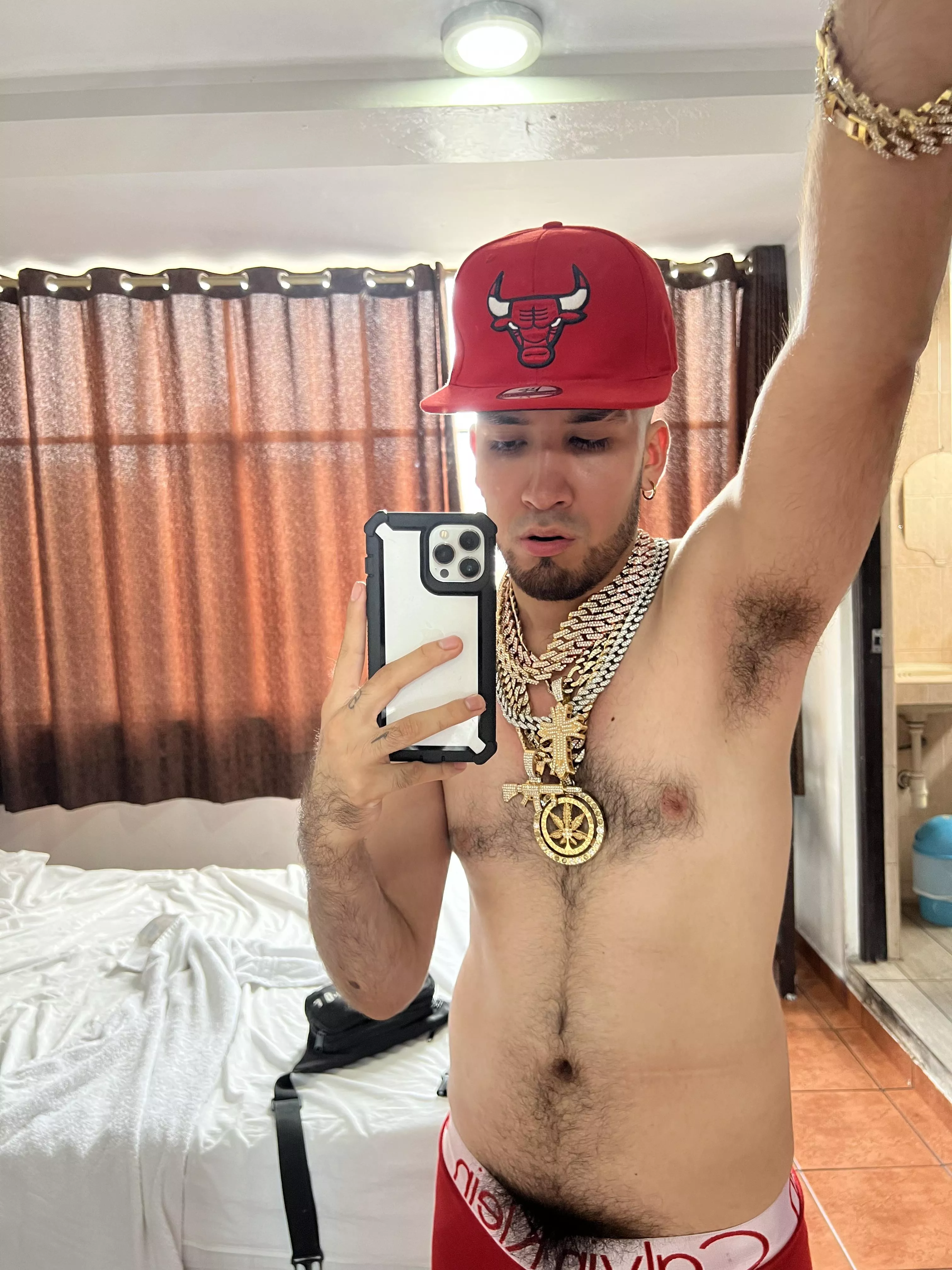 Yo wanna get a whiff of this dirty, sweaty mess down here? Bet it'll drive ya crazy slut 👹👺🥷︻╦╤─ posted by titanjaxon