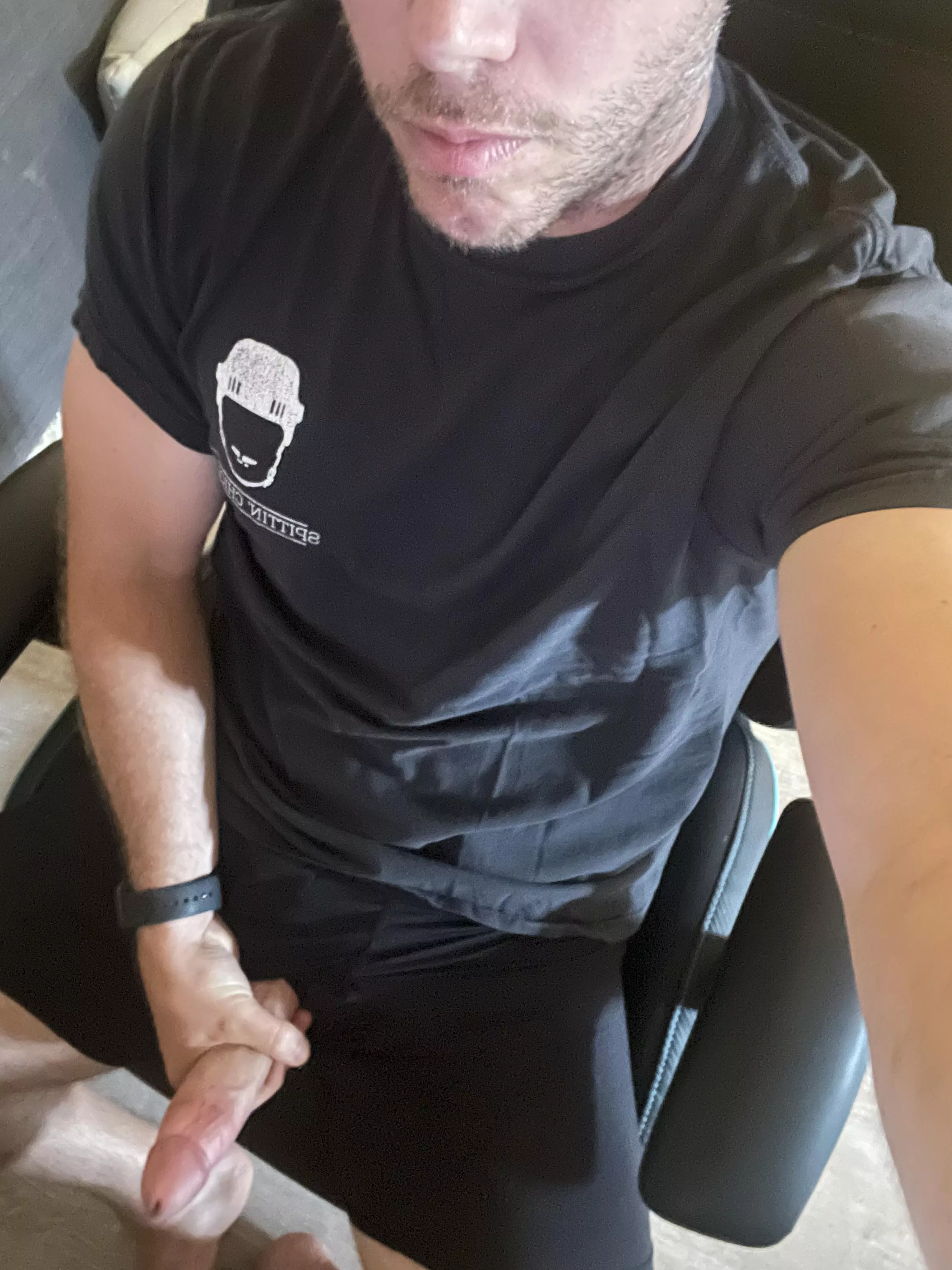 [35] Anyone else working from home?? posted by hockeyguy8988