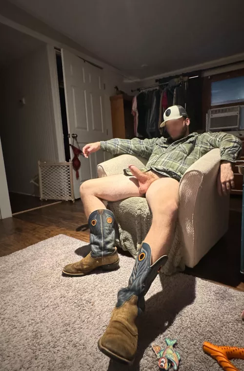 any bros like country dudes with fat cocks? by dontaejn2000