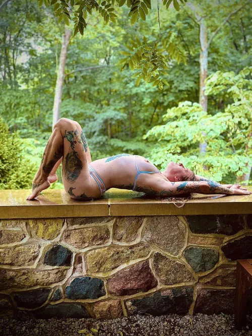 Curvy and always ready for a splash. by nakieplantlady