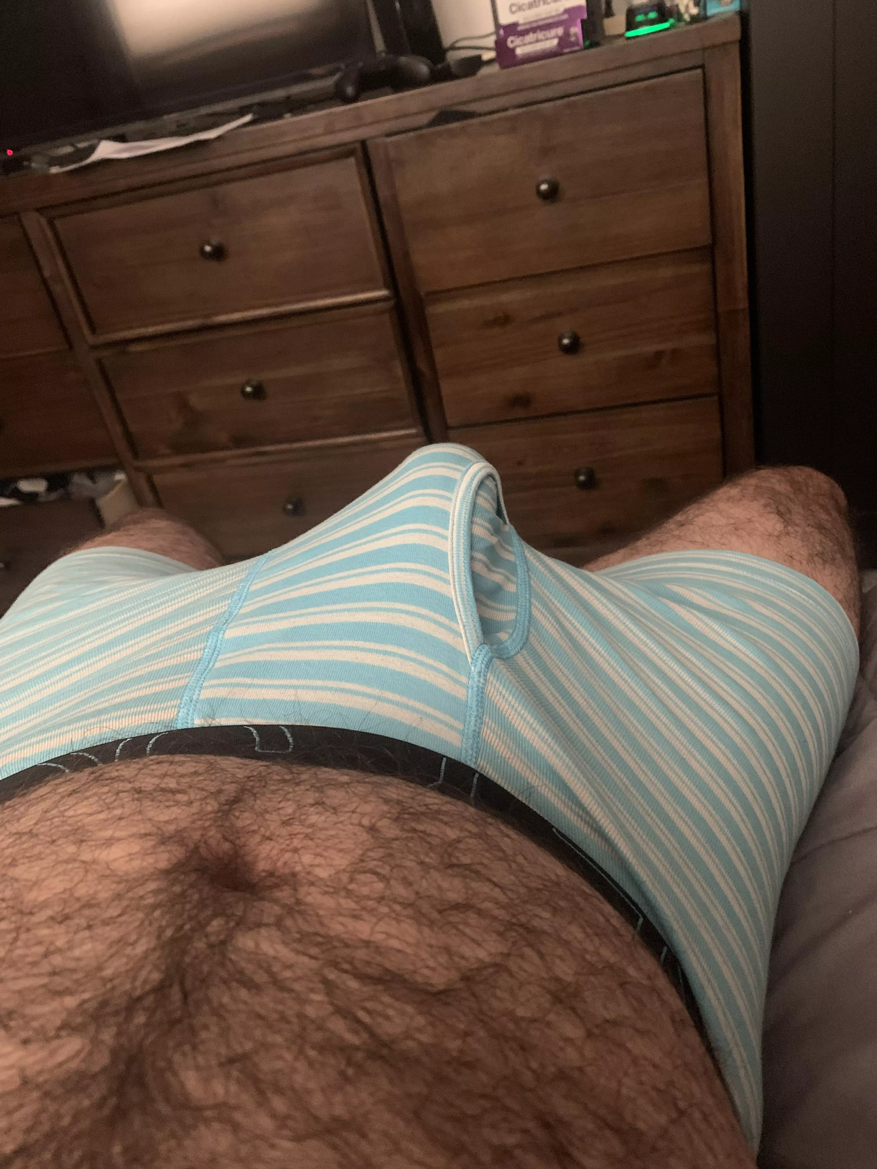 He’s saying hello (30) posted by dante_190