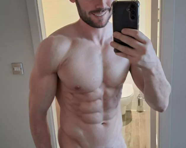 Hotel bedroom ab selfie by Girth-Quake_