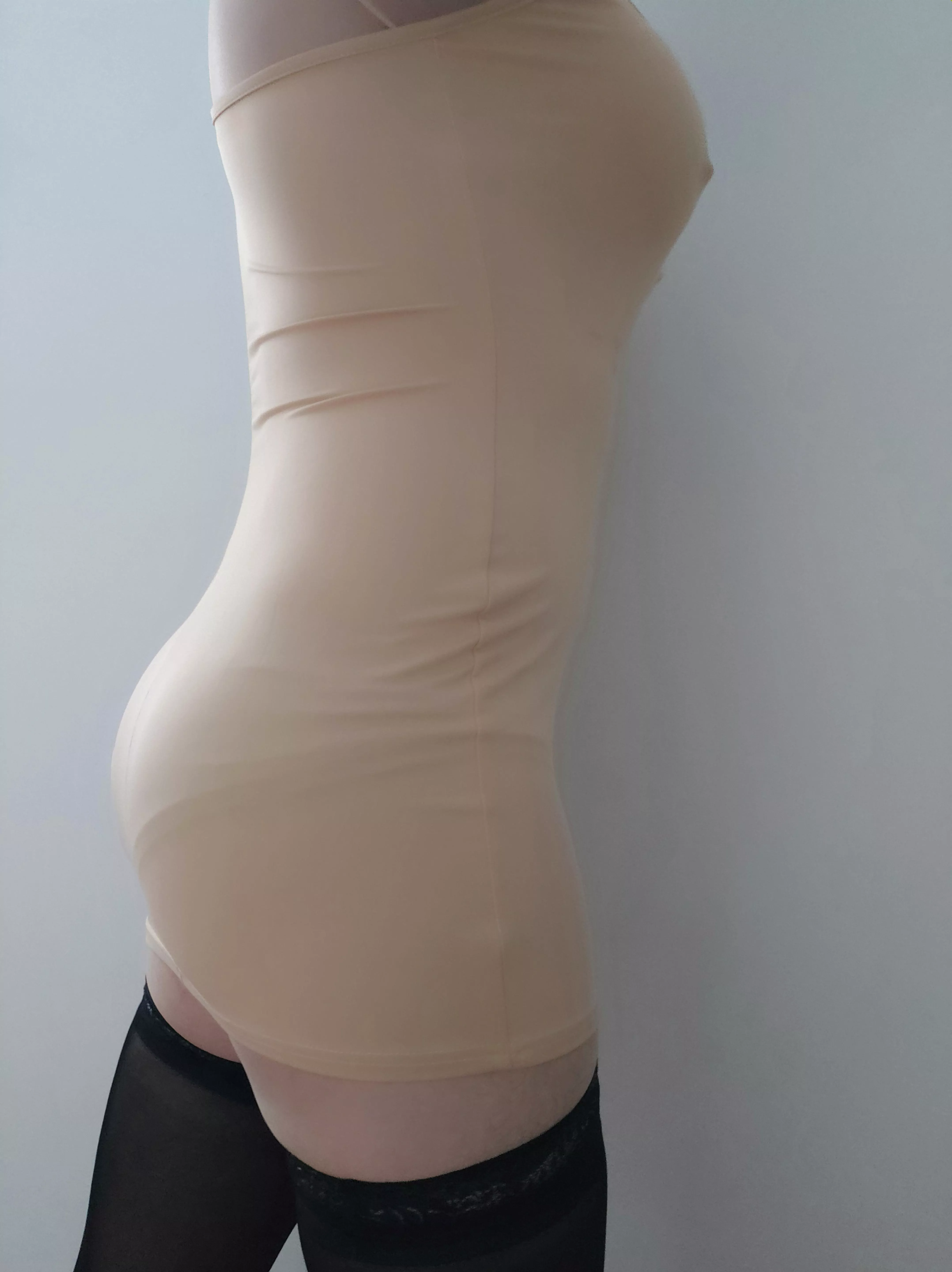 I love to go out in this dress. Any girl would like to join me at the Club?  posted by Bolo1993