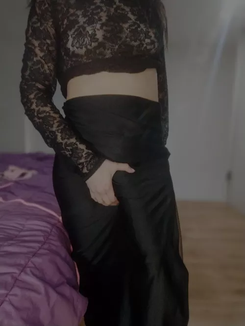 I need a long skirt to hide what's underneath it. by diosagriega_22