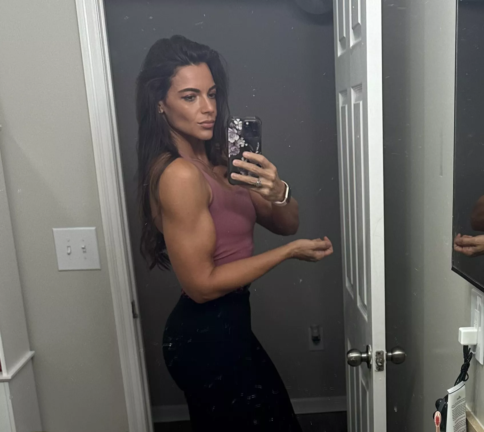 it's arm day, everyday posted by Katglamgainz