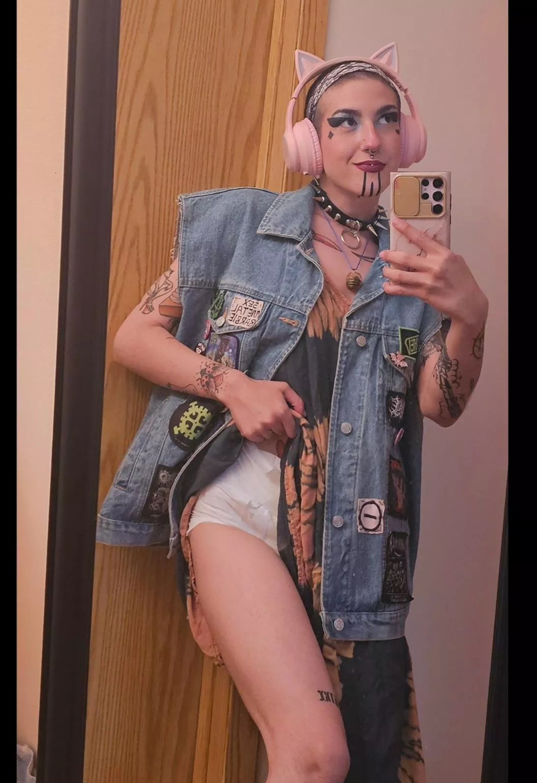 It's time for our padded adventure! posted by BrattyGothPet